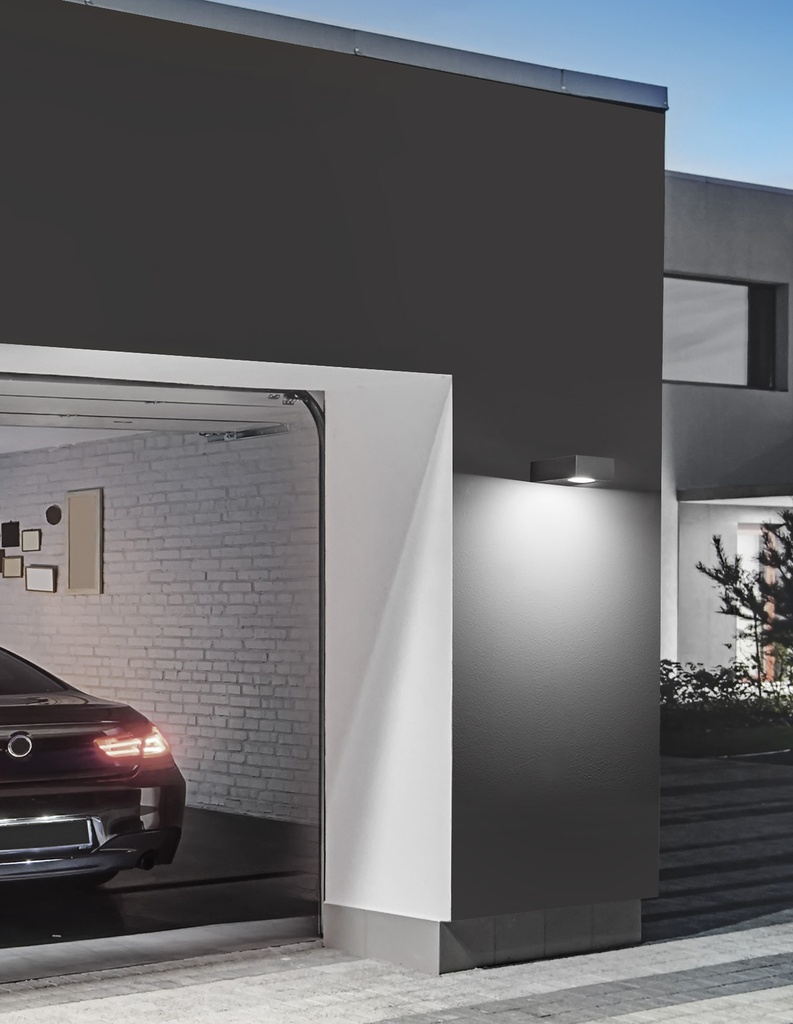 Outdoor wall light Apollo 2