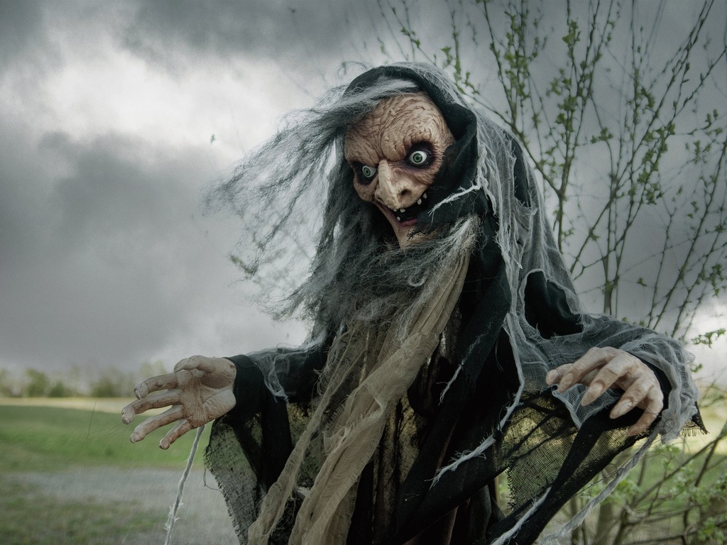 Witch Nahema - 160 cm