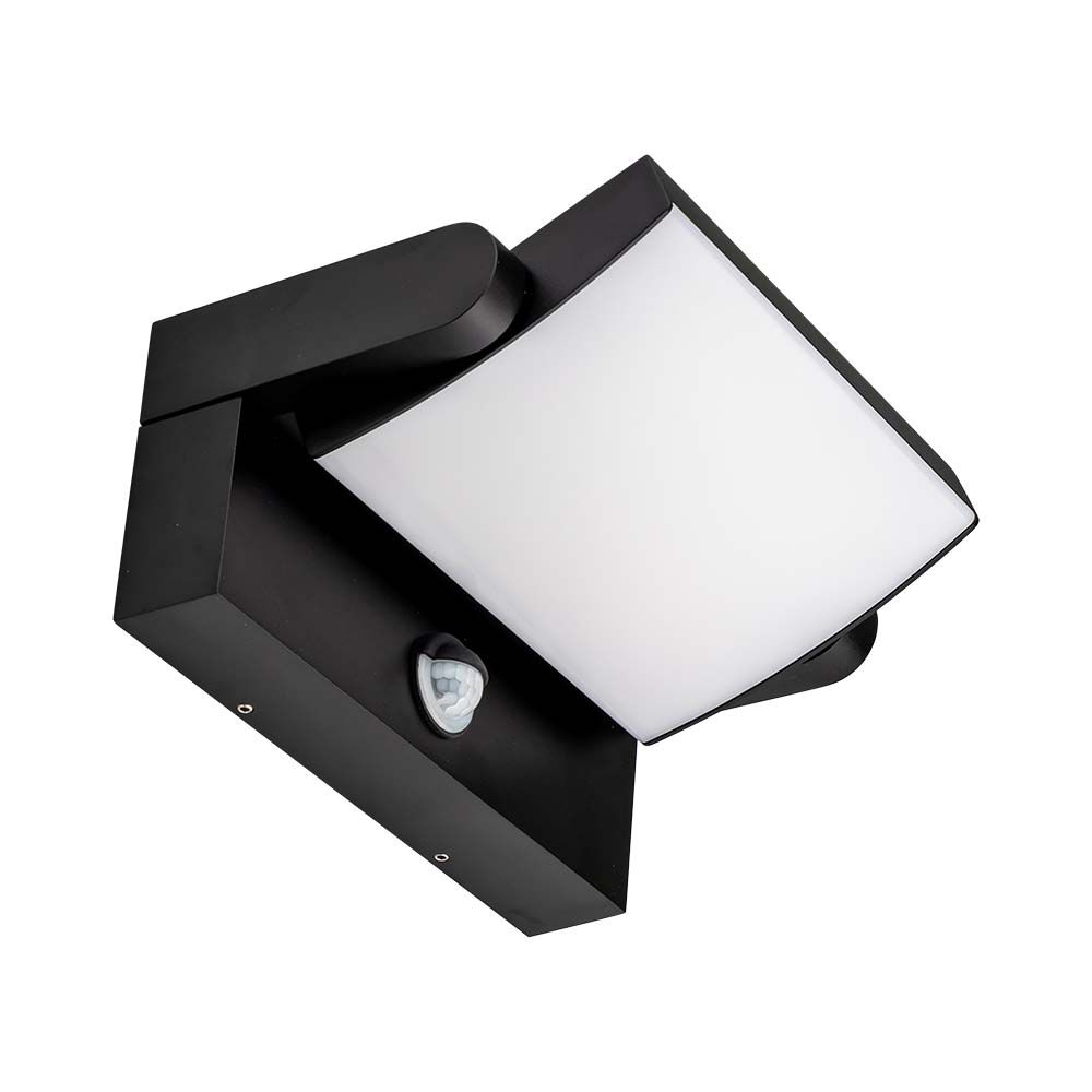 LED stenska svetilka s senzorjem 17W IP65